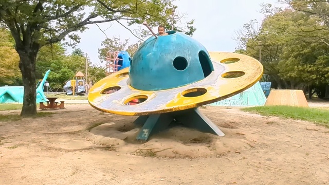 【桃園公園わんぱく広場】宇宙人がいる公園！